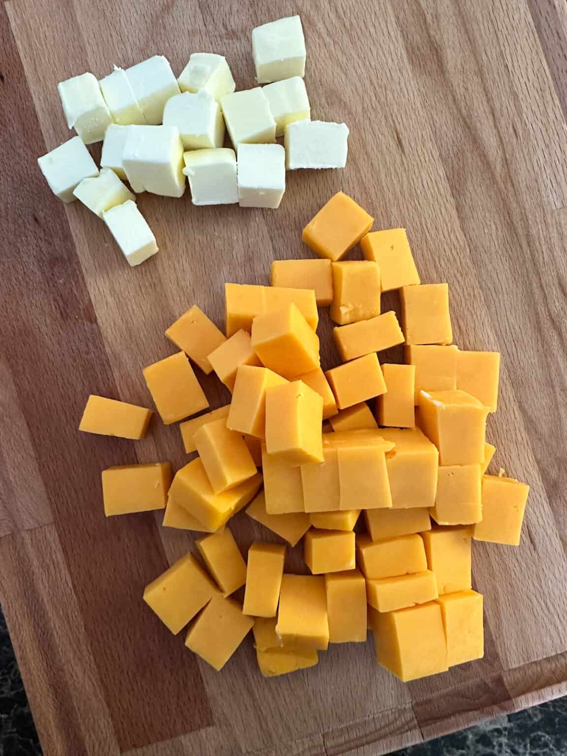 Sourdough Cheddar Crackers - Foragers of Happiness